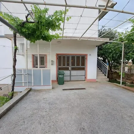Apartment Tijana - Cozy Trogir